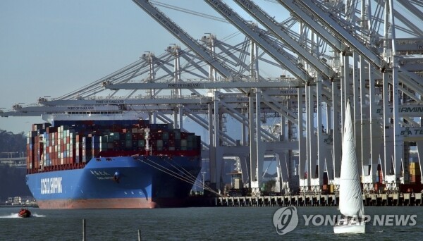 지난해 미중 무역전쟁의 여파로 전 세계 경기가 둔화됐다. [사진=연합뉴스]