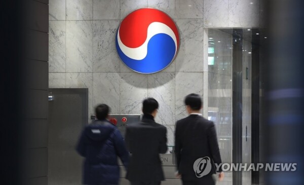 국민연금이 한진칼에 대해 '경영참여' 주주권을 행사하기로 했다. 그렇지만, 대한항공에는 적극적 주주권을 행사하지 않기로 했다. [사진=연합뉴스]