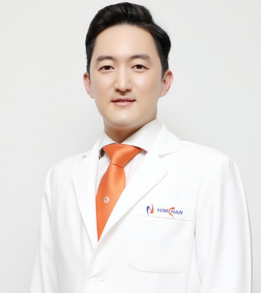 힘찬병원 김태현 진료원장, 퇴행성 관...