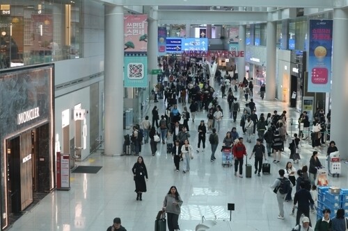 인천공항 면세점 재입찰에 ‘롯데 vs...