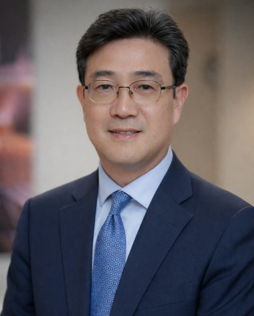 [기고] 보고서 쓰는 한국, AI 판...