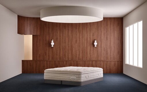 시몬스, 신세계백화점 하남점에 