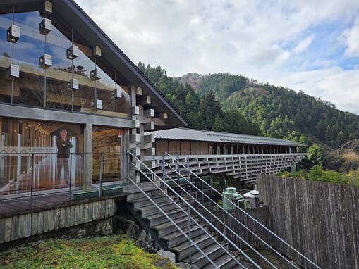 모두투어, 예술·온천까지 묶은 ‘시코...