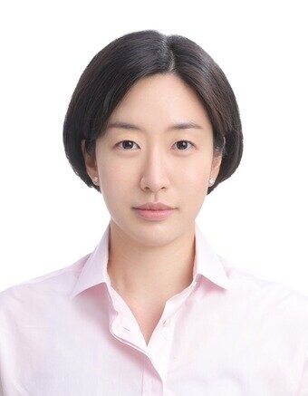 서경배 아모레퍼시픽 회장 차녀 서호정...