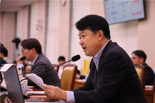 복기왕, "안보위해물품 반입 시도 처...