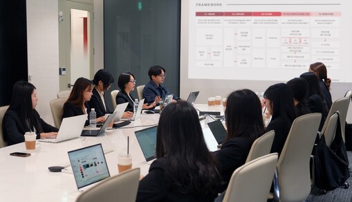 미스토홀딩스, 이화여대와 신규 브랜드...